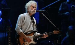 Scomparso Bob Weir
