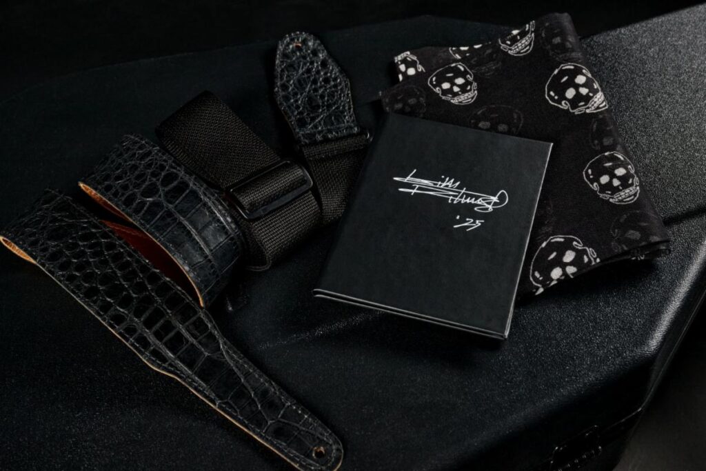 Gibson presenta le nuove ES-355 dedicate alla storia di Keith Richards e della sua leggendaria chitarra usata dal 1969...