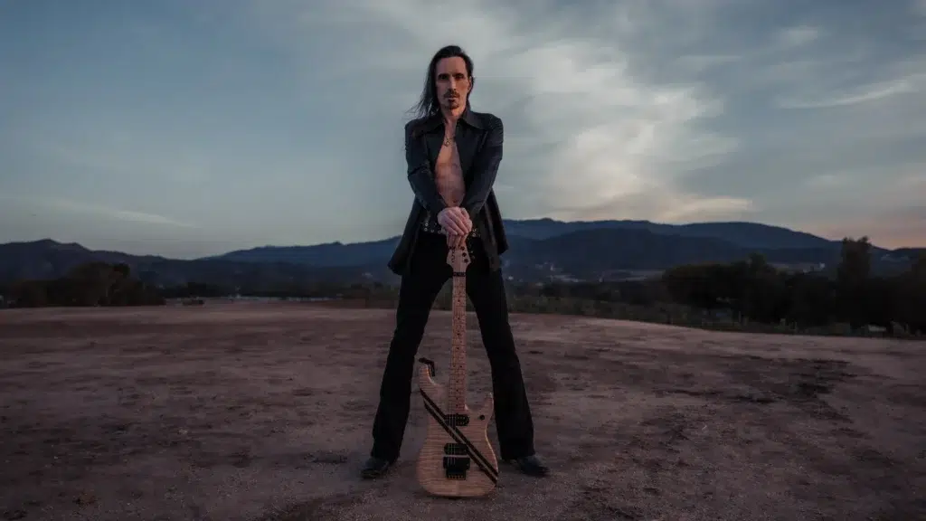 Si possono ufficialmente pre-ordinare le chitarre di Nuno Bettencourt: ecco i prezzi ufficiali delle Nuno Guitars