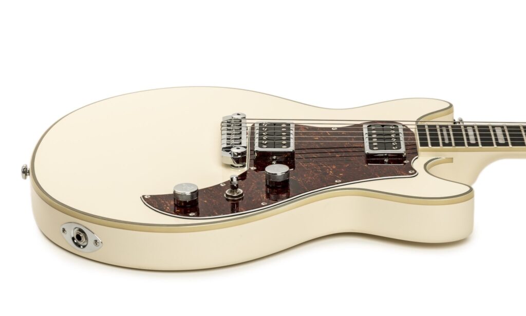 Hagstrom Megin Creme 016 FIN 2048x1229