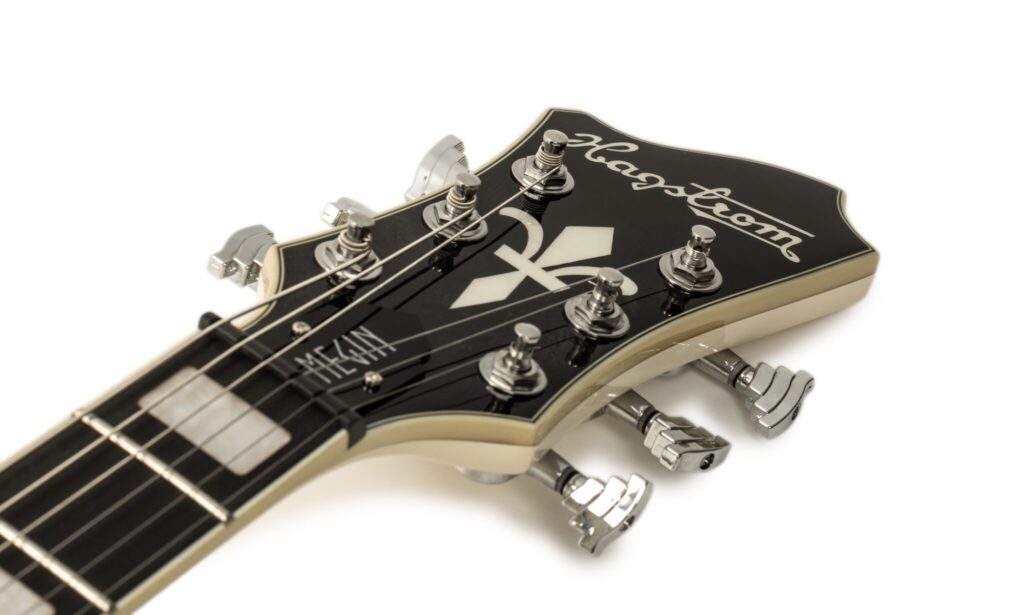 Hagstrom Megin Creme 027 FIN 2048x1229