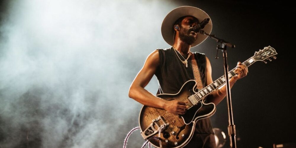 Gibson lancia la ES-355 signature di Gary Clark Jr.: 100 pezzi, Custom Shop Nashville e Varitone mono. È la sua nuova numero uno