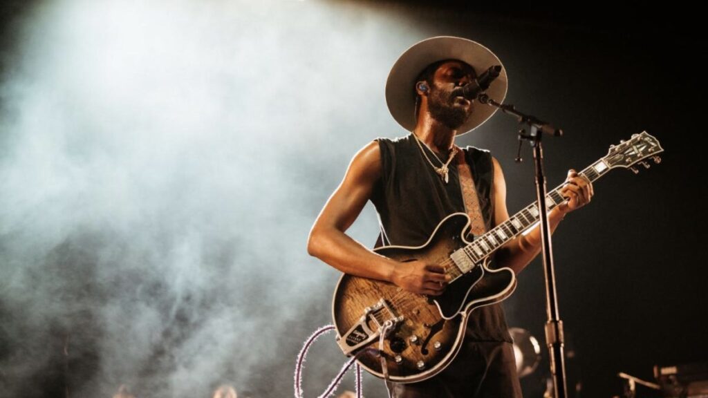 Gibson lancia la ES-355 signature di Gary Clark Jr.: 100 pezzi, Custom Shop Nashville e Varitone mono. È la sua nuova numero uno