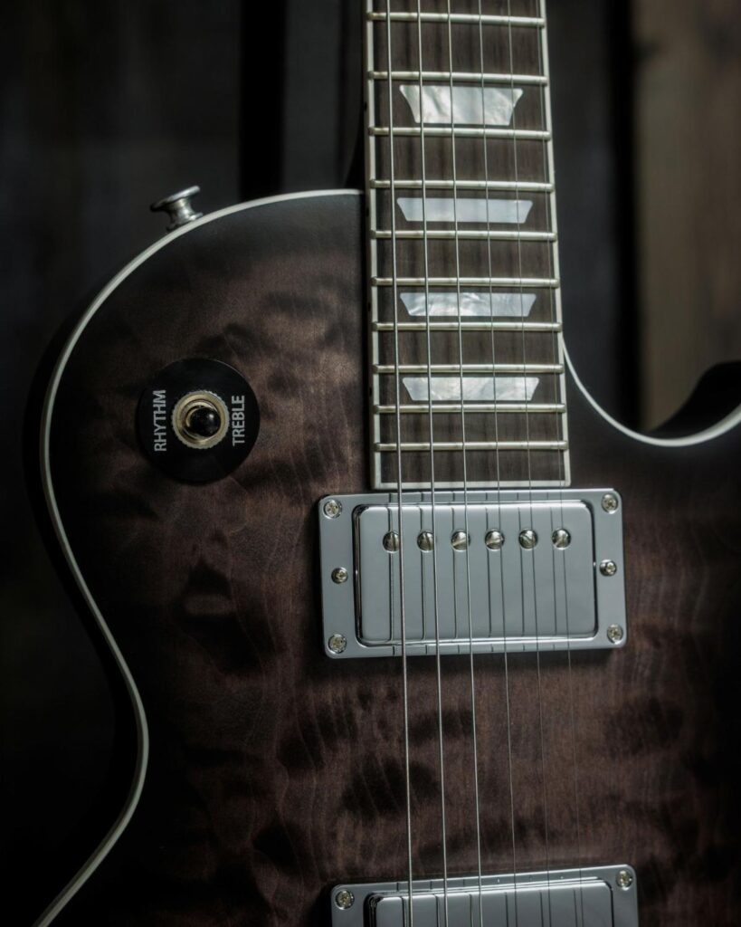 Con la Gibson Mark Morton Les Paul Modern Quilt, il suono massiccio e preciso dei Lamb of God prende forma in una chitarra unica