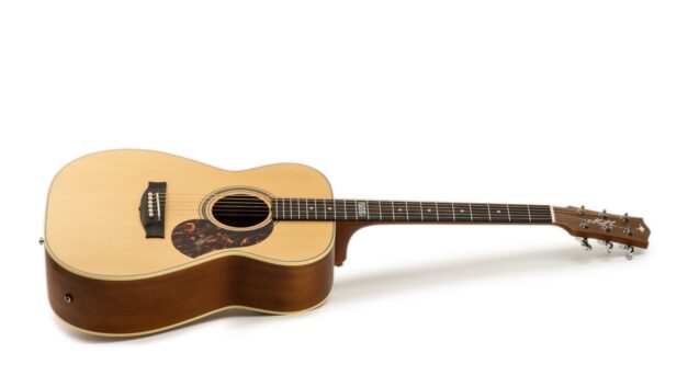 Recensione e prova della Maton EBG808 Tommy Emmanuel – La chitarra perfetta per il fingerstyle?