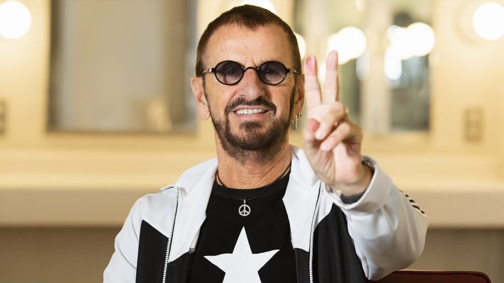 Ringo Starr annuncia Long Long Road, nuovo album in uscita il 24 aprile. Il disco è anticipato dal singolo It’s Been Too Long.