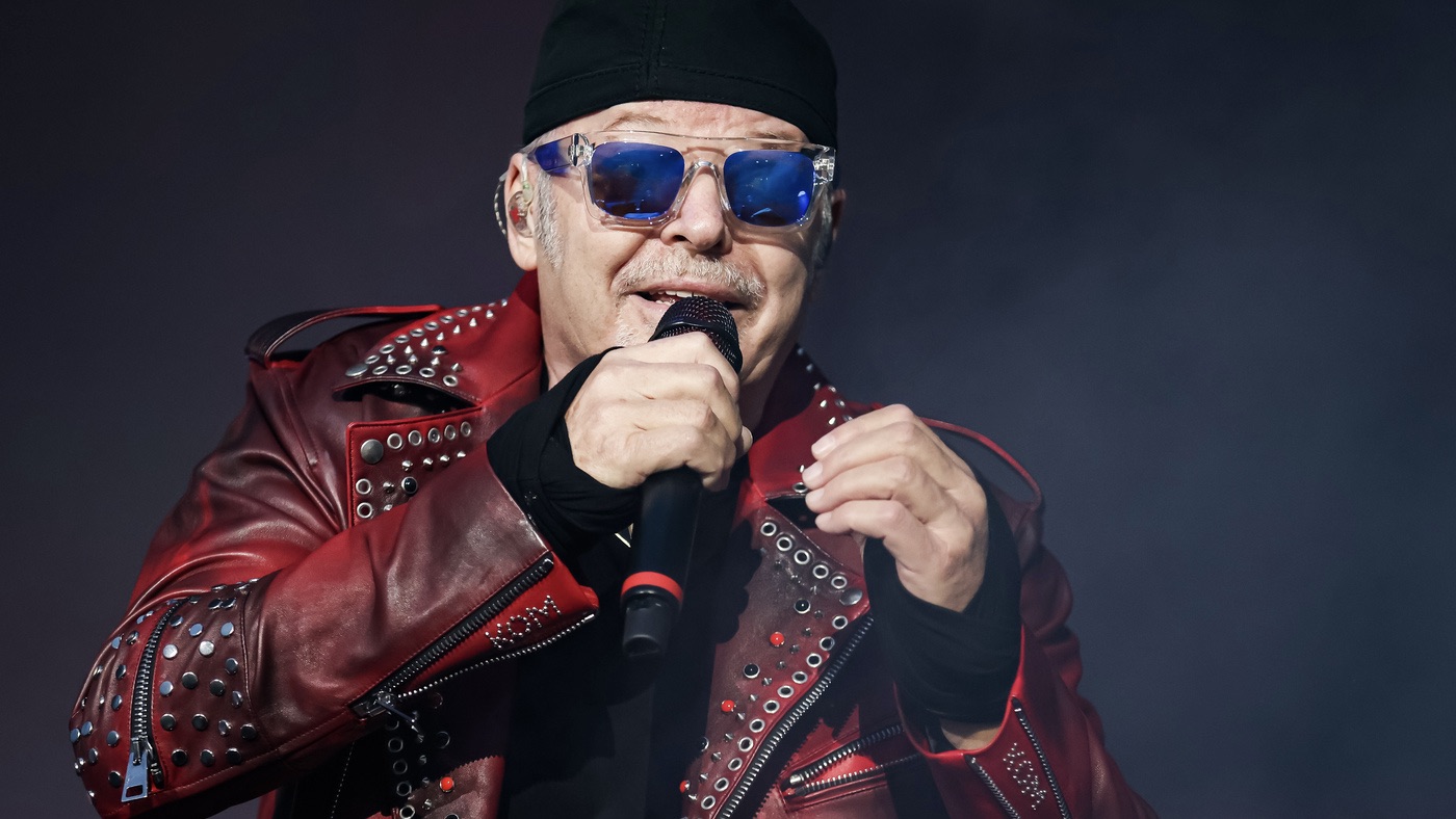 Per i 50 anni di carriera Vasco Rossi rilancia sul suo precedente record mondiale puntano a 500000 persone: cosa succederà?