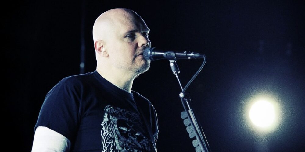 Billy Corgan dice no all’AI nella musica: “Non la userò mai”. La sua posizione riaccende il dibattito tra artisti e tecnologia