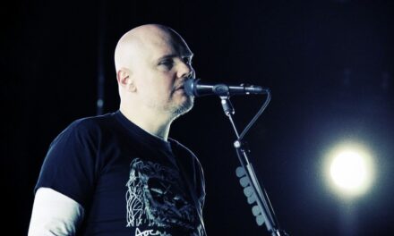 Billy Corgan rifiuta l’AI: “È un patto col diavolo!”