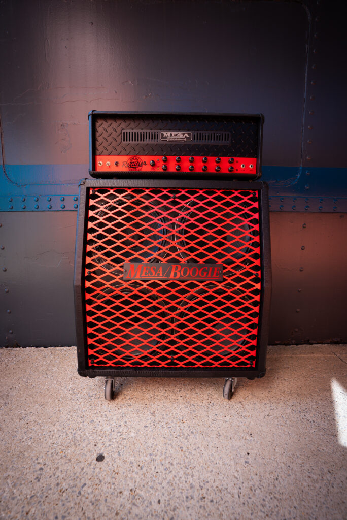 MESA rilancia il Dual Rectifier anni ’90: fedele all’originale ma con upgrade moderni. Ecco cosa cambia davvero.