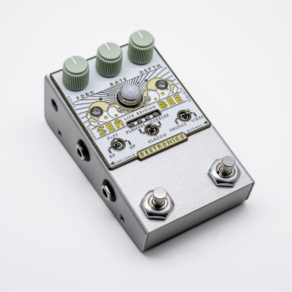 Beetronics presenta Seabee Lite: chorus analogico con MIDI e preset, ma progettato per essere facile e immediato.