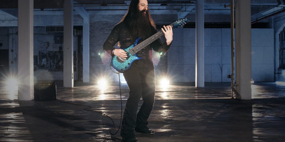 Nuova Majesty Premium Select: 6, 7 e 8 corde, piezo e pickup signature per la nuova flagship di John Petrucci.