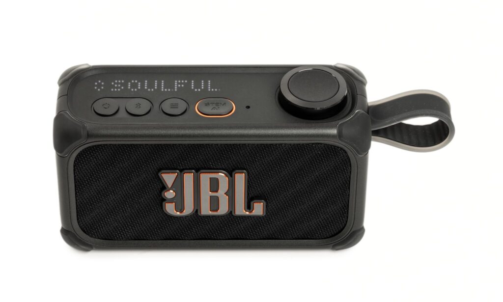 JBL Bandbox Solo 005 FIN 2048x1229