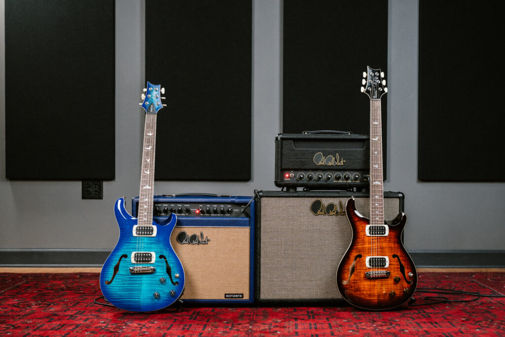 PRS celebra i 25 anni della serie SE con due nuove chitarre: una Hollowbody e una Baritone firmata Ed Sheeran.