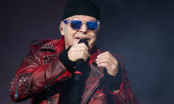 Roma si prepara a ospitare il Giubileo di Vasco Rossi: eventi per mesi e oltre 500.000 partecipanti alla festa del 2027.