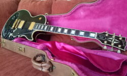 Gibson presenta la Les Paul Custom Long Scale con diapason da 25.5 pollici. Ecco cosa cambia davvero rispetto al modello tradizionale.