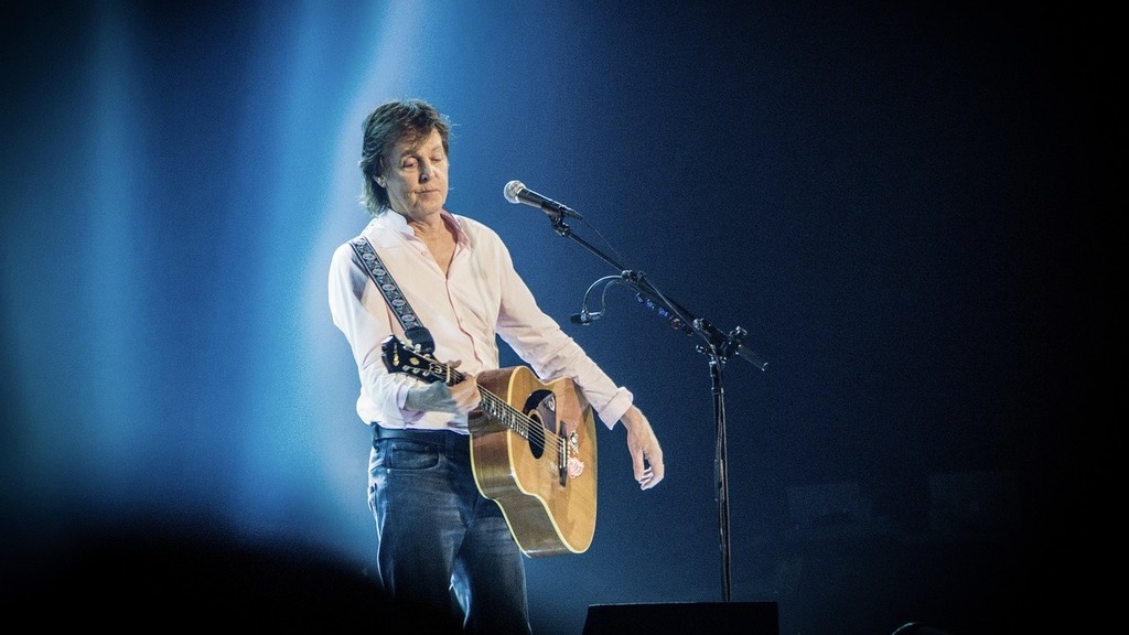 Paul McCartney avrebbe riportato dal vivo I Want to Hold Your Hand dopo oltre sessant'anni al matrimonio di Taylor Swift.