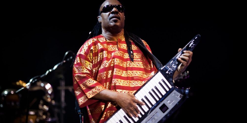 Il ritorno discografico di Stevie Wonder prende forma: ecco cosa ha confermato finora il musicista sul nuovo album.