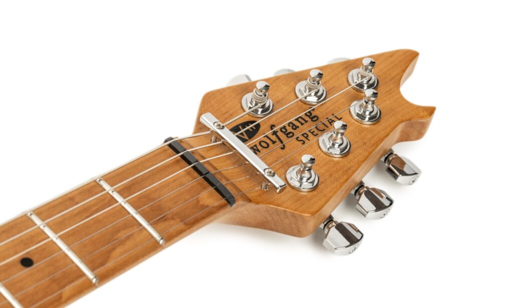 EVH Wolfgang Special Tom Kandy Green 035 FIN 2048x1229