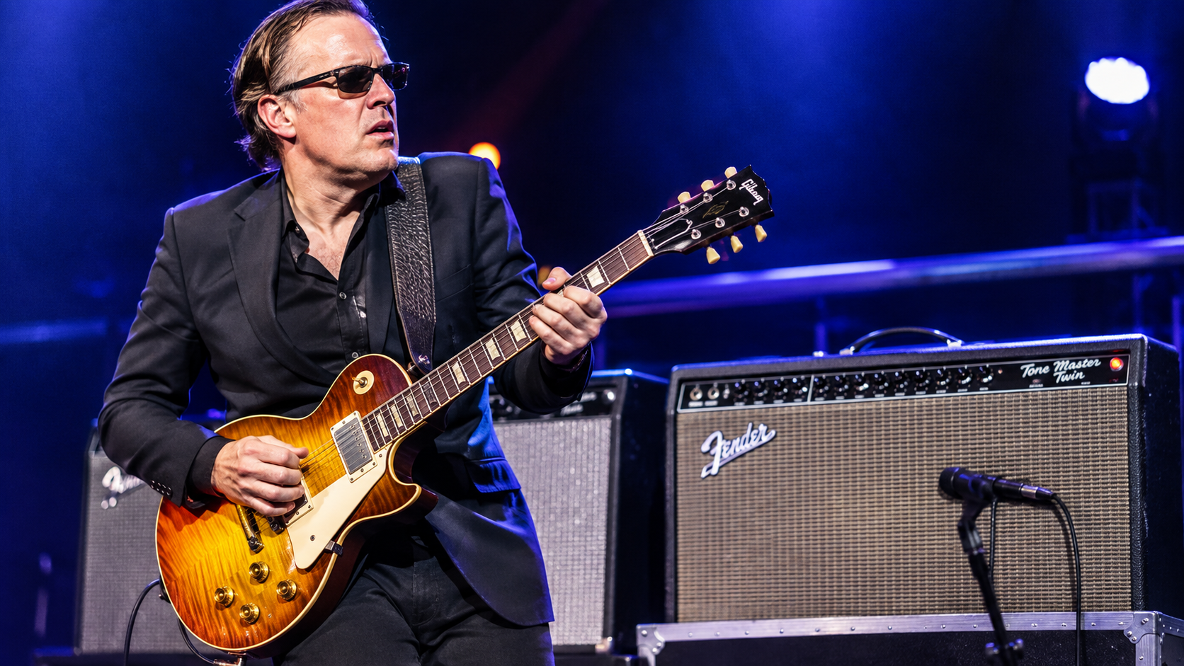 Joe Bonamassa ha cambiato idea sugli amplificatori digitali dopo aver testato Fender Tone Master dal vivo. E spiega cosa lo ha convinto.