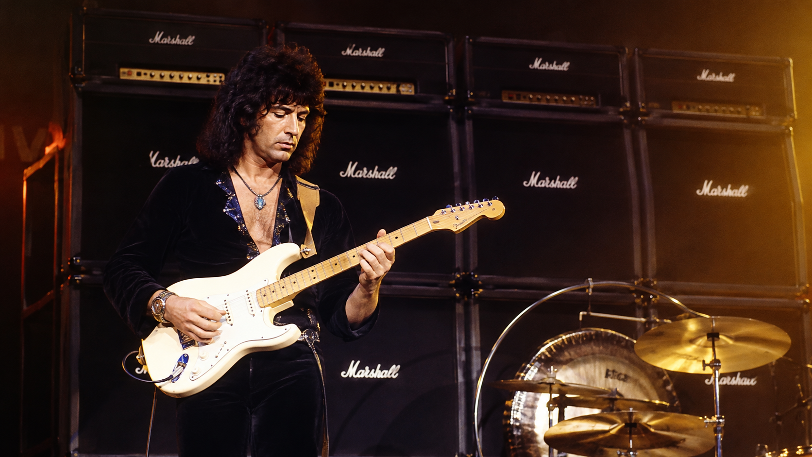 Ritchie Blackmore raccontò il segreto del suo suono e dei suoi amplificatori: Marshall fuori e Vox dentro.