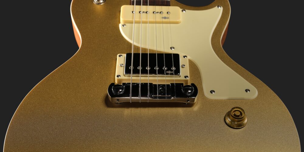 P90 e humbucker nella stessa single cut: la nuova Harley Benton SC Special Hybrid punta sulla versatilità con un prezzo di 199 euro.