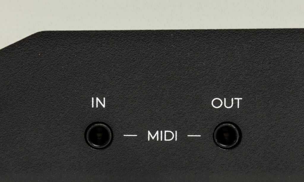 Walrus Audio Canvas Expression 009 FIN 2048x1229