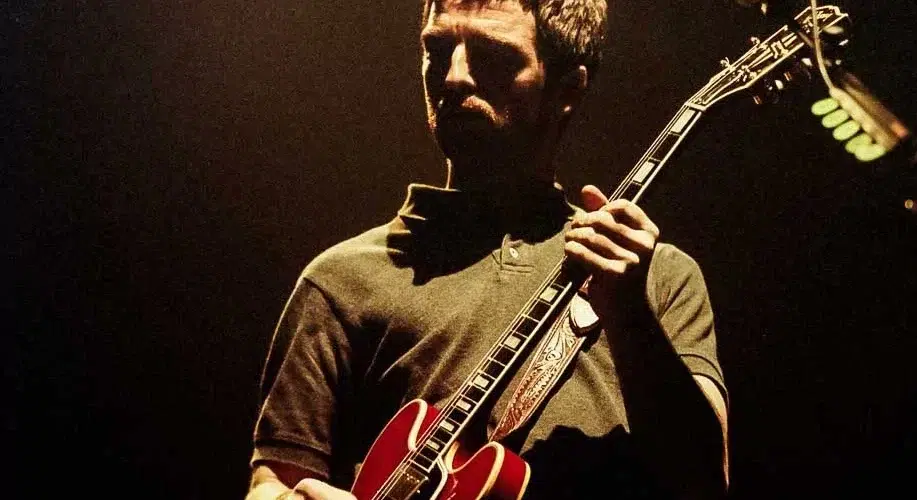 Oltre 100 ore e 63 concerti degli Oasis finiscono all’asta: la band è preoccupata per la vendita dell'archivio di registrazioni.