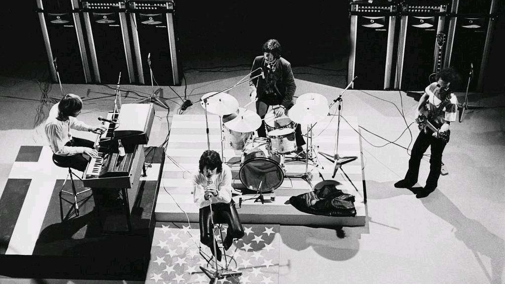 Robby Krieger, John Densmore e Bruce Botnick riaprono gli archivi dei Doors: il nuovo album live arriva il 23 ottobre.